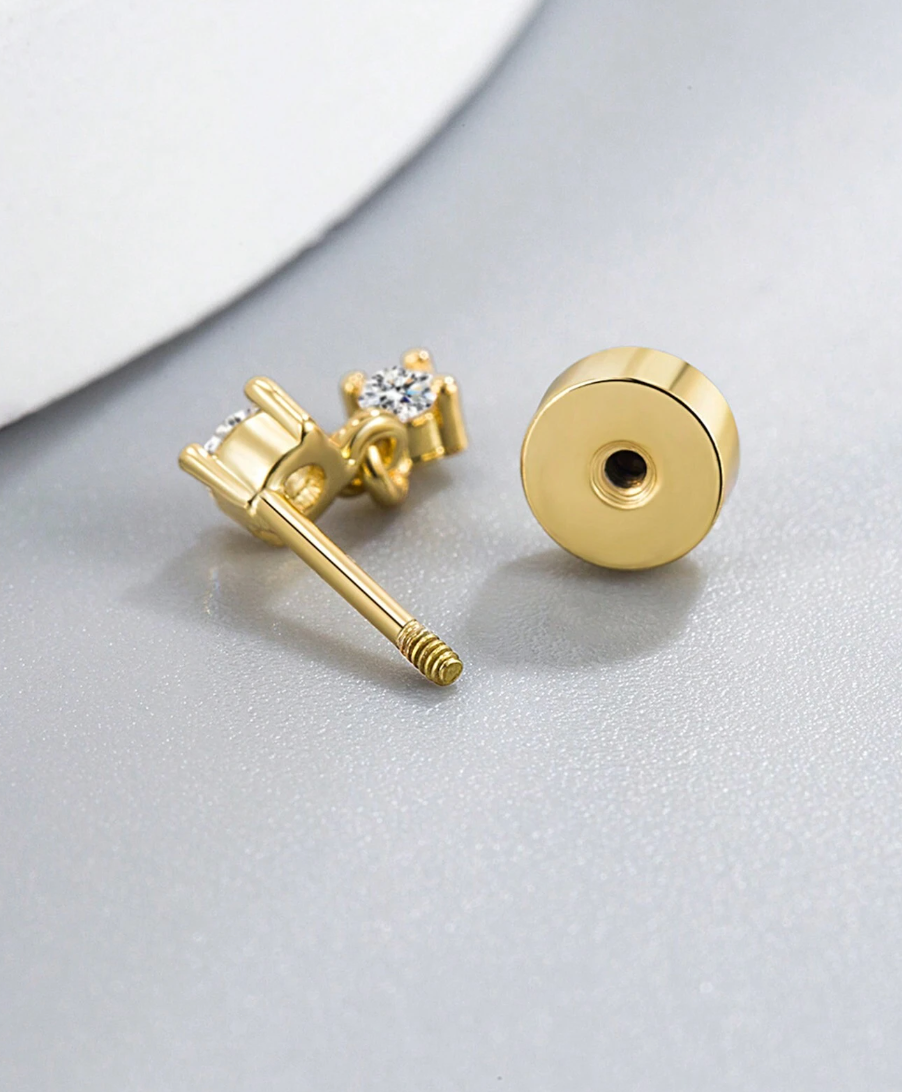 Små Diamant Øredobber