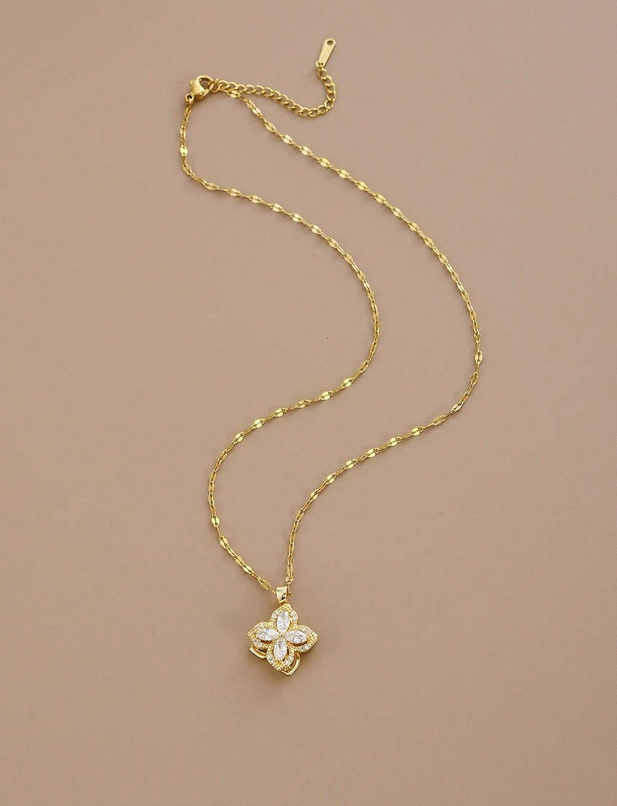 Floral Grace – Gull