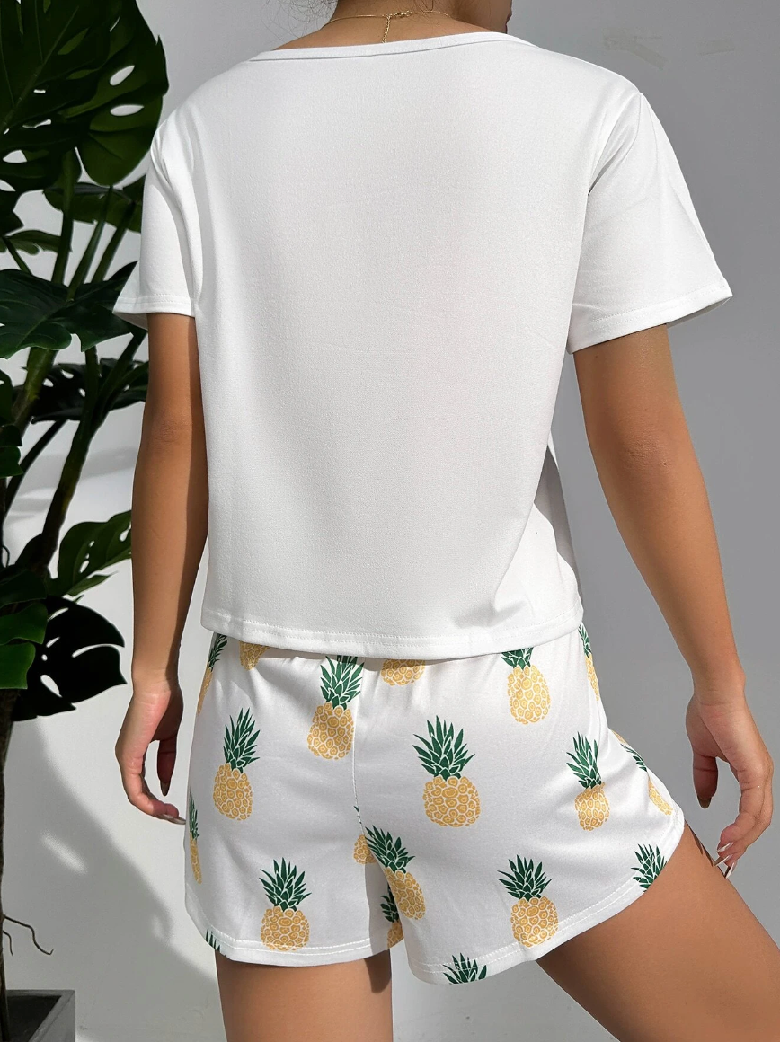Pineapple Bliss – T-skjorte & Shorts Pysjsett