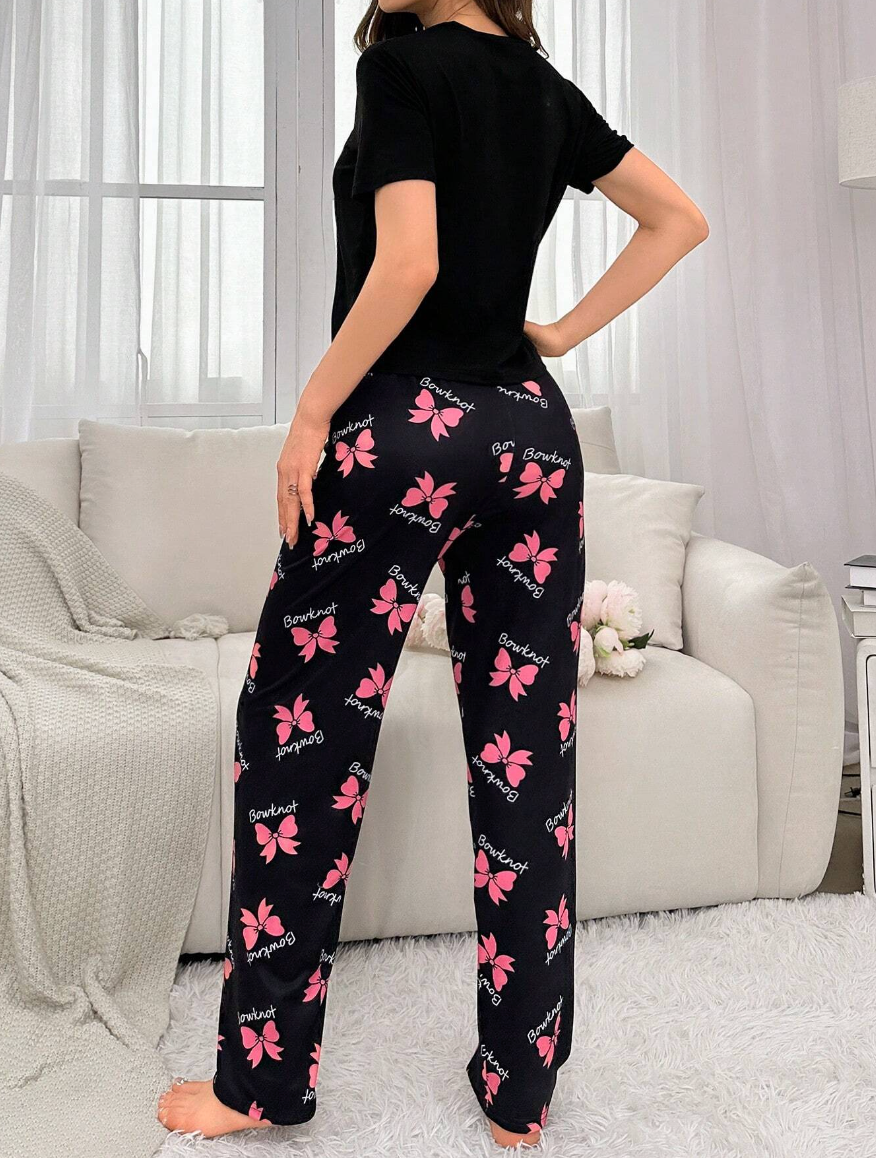 Midnight Cozy – T-skjorte & Bukse Pysjsett