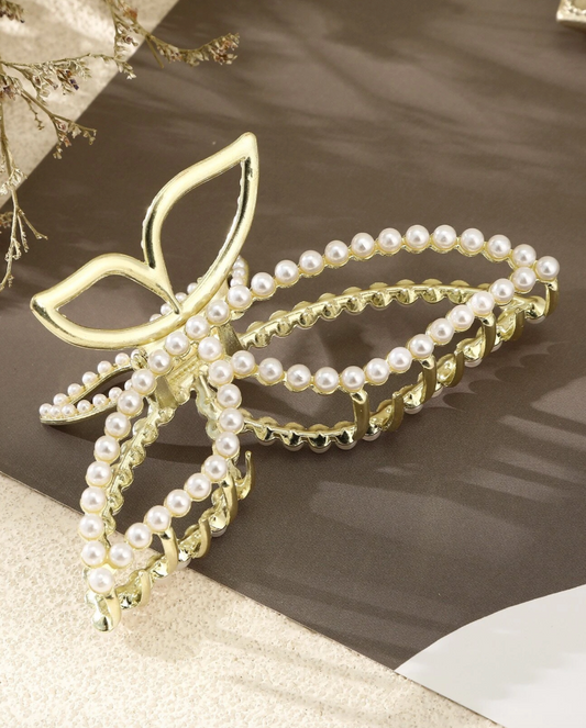 Ella Pearl Hair Clip