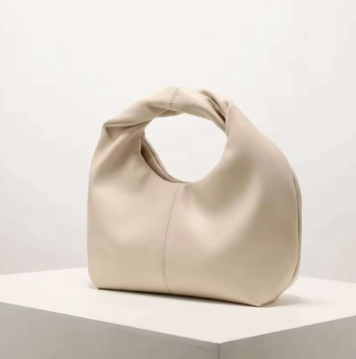 Divora Charm – Trendy Håndveske