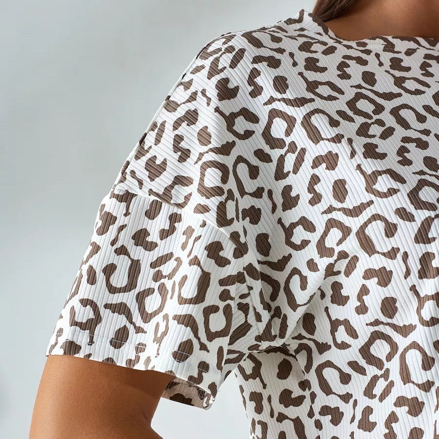 Wild Comfort – Shorts & Kort Topp