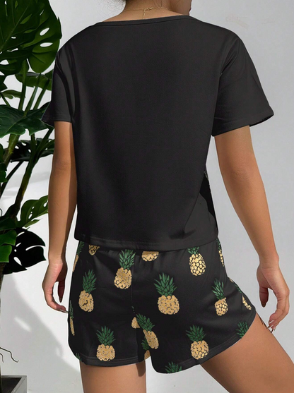 Pineapple Bliss – T-skjorte & Shorts Pysjsett