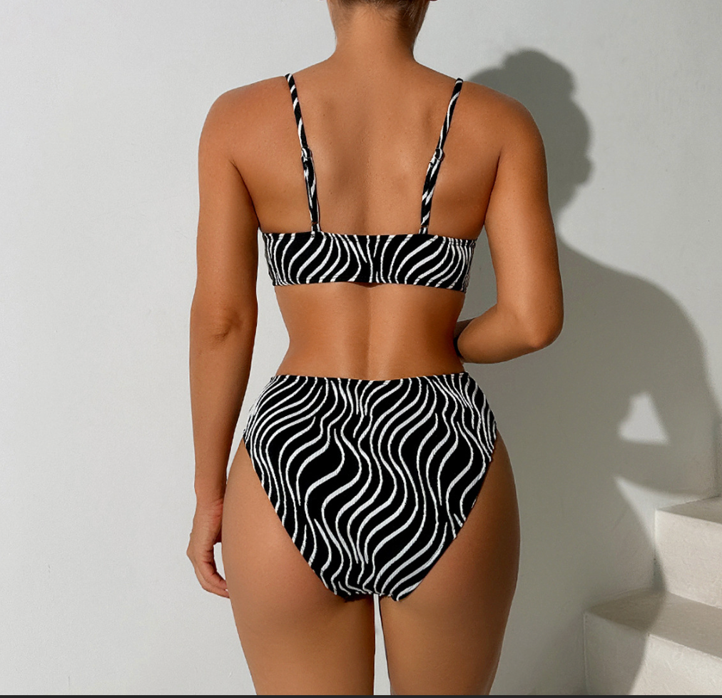 Anna Tie Bikini
